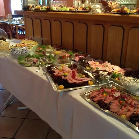 Gaestehaus Oh-la-la Hotel *